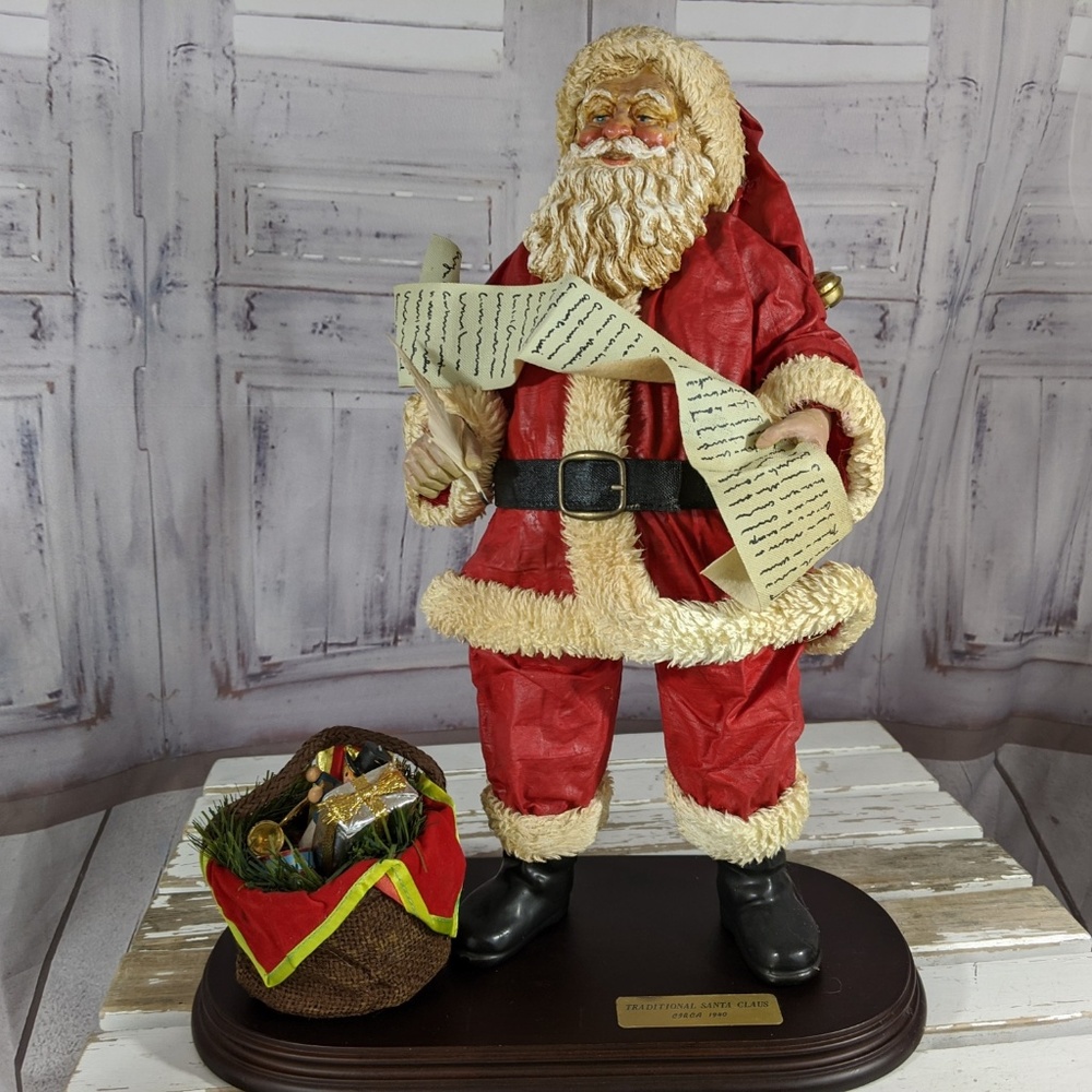 Clothtique1988 Possible Dream Santa with List‎ and